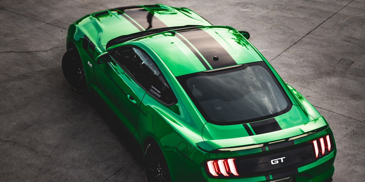 Moderner Autohaus-Showroom