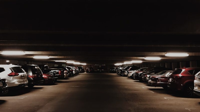 Fuhrparkverwaltung im Autohaus – Ersatzwagen, Vorführwagen und Dienstwagen auf dem Betriebsgelände